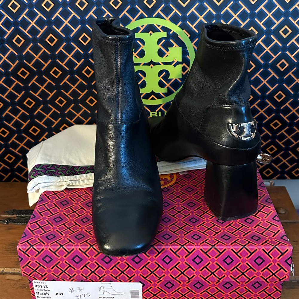 tory burch booties